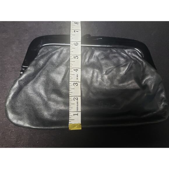 Vintage Genuine Leather Made In Italy Black Clutch Hand Held Purse - Picture 8 of 9